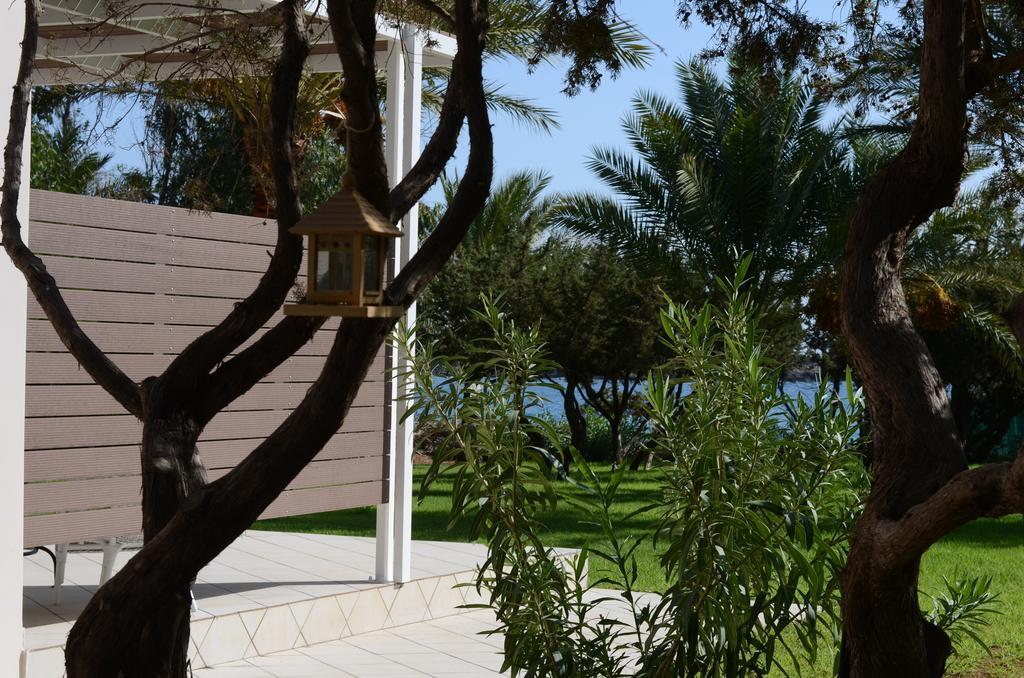 Ktima Grammeno Beachside Villa Palaiochora Exterior photo